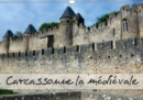 Carcassonne la medievale 2019 : Carcassonne en Languedoc, une ville ancienne dominee par sa cite medievale restauree par Violet-le-Duc qui domine le canal du Midi. - Book