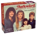 Awkward Family Photos 2021 Day-to-Day Calendar - Book