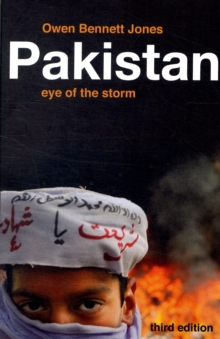 Pakistan : Eye of the Storm, Paperback Book Pakistan : Eye of the Storm, Paperback Book