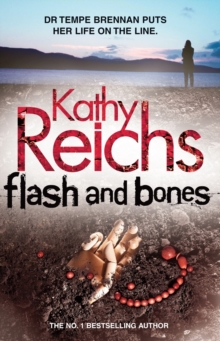 Flash and Bones : (Temperance Brennan 14), Paperback Book Flash and Bones : (Temperance Brennan 14), Paperback Book