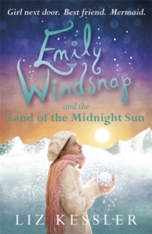 Emily Windsnap and the Land of the Midnight Sun : Book 5, Paperback Book Emily Windsnap and the Land of the Midnight Sun : Book 5, Paperback Book
