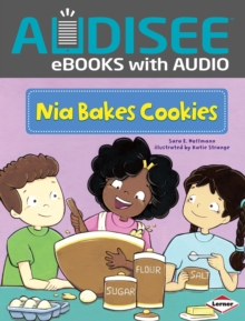 Nia Bakes Cookies