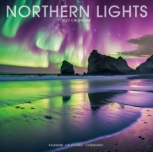 Northern Lights Sunday Start Wall