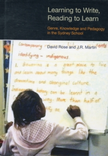 Learning to Write/Reading to Learn : Scaffolding Democracy in Literacy Classrooms, Hardback Book Learning to Write/Reading to Learn : Scaffolding Democracy in Literacy Classrooms, Hardback Book