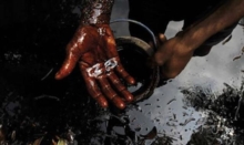 The Internationalization of Nigerian Oil Violence : Multinational Corporations and Conflict in and Beyond the Niger Delta, Hardback Book The Internationalization of Nigerian Oil Violence : Multinational Corporations and Conflict in and Beyond the Niger Delta, Hardback Book