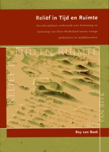 Relief in Tijd en Ruimte, Paperback Book Relief in Tijd en Ruimte, Paperback Book