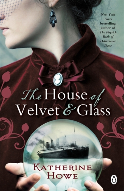 The House of Velvet and Glass, Paperback / softback Book