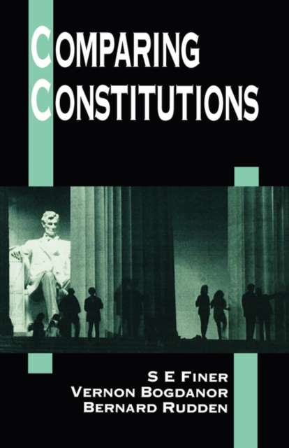 Comparing Constitutions, Paperback / softback Book