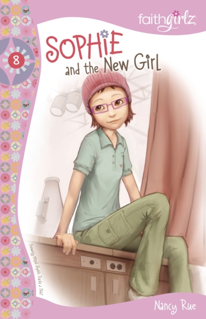 Sophie and the New Girl, Paperback Book