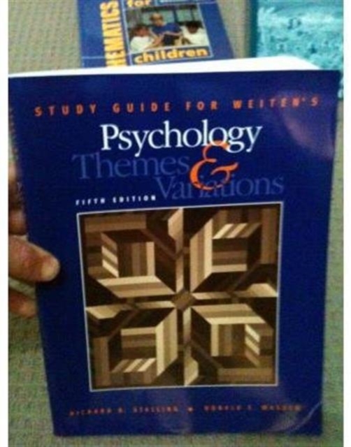 Study Guide for Weiten's Psychology: Themes and Variations, 8th, Paperback / softback Book