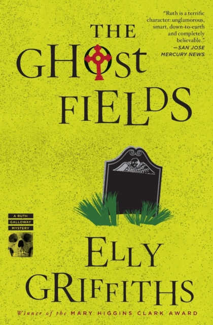 The Ghost Fields : A Mystery, Paperback Book