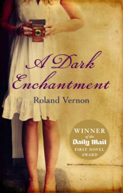 A Dark Enchantment, Paperback Book