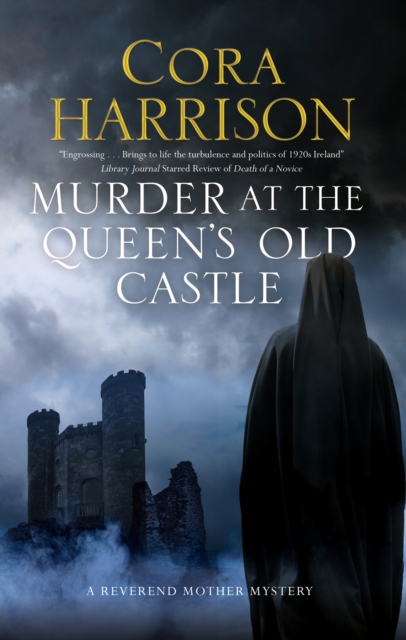 Murder At The Queen's Old Castle, Hardback Book