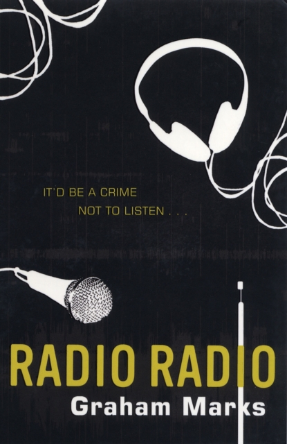 Radio Radio, Paperback / softback Book