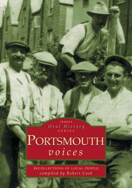 Portsmouth Voices, Paperback / softback Book
