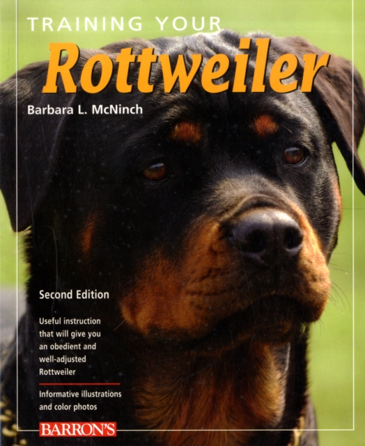 Training Your Rottweiler, Paperback / softback Book