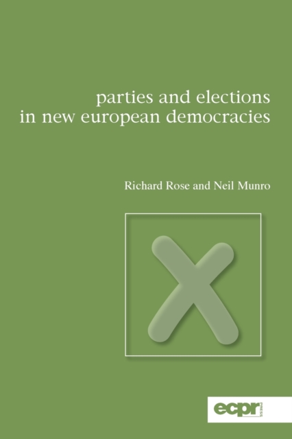 Parties and Elections in New European Democracies, Paperback / softback Book