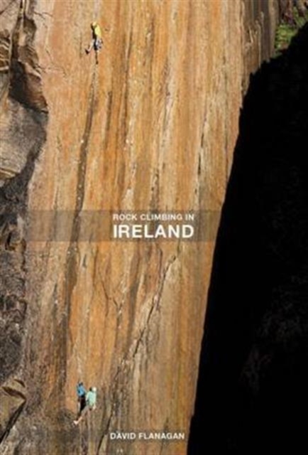 Rock Climbing in Ireland, Paperback / softback Book