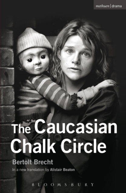 The Caucasian Chalk Circle, Paperback / softback Book