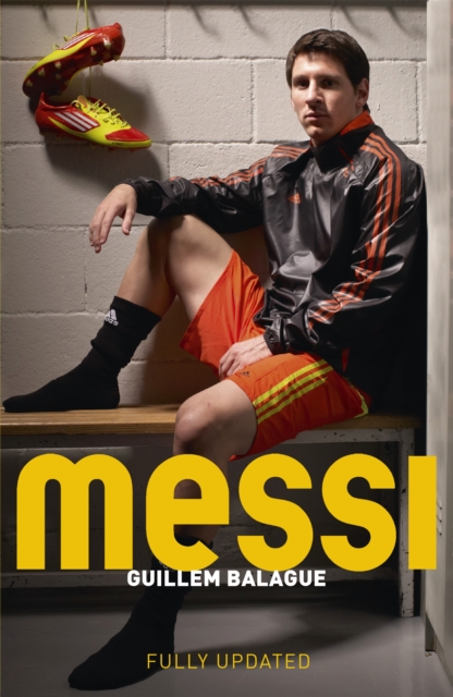 Messi, Paperback / softback Book