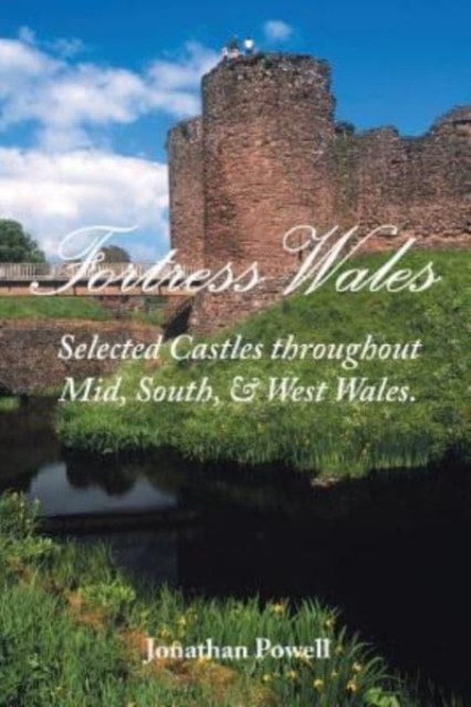 Fortress Wales, Paperback / softback Book