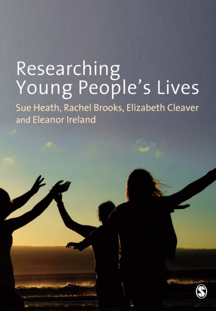 Researching Young People's Lives, Paperback / softback Book