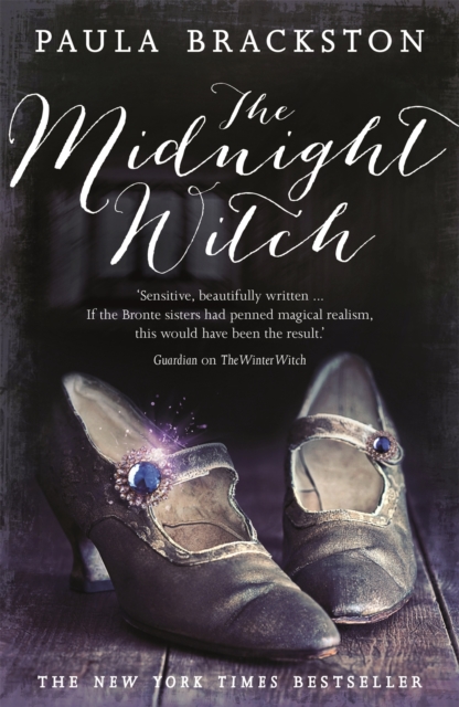 The Midnight Witch, Paperback / softback Book