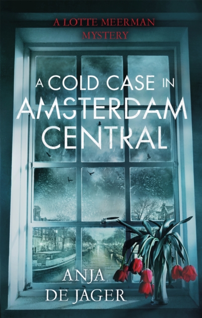 A Cold Case in Amsterdam Central, Paperback / softback Book