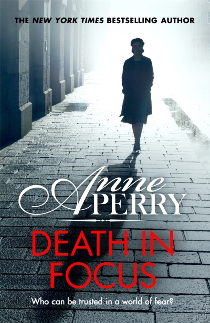 Death in Focus (Elena Standish Book 1), EPUB eBook