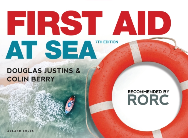 First Aid at Sea, Paperback / softback Book