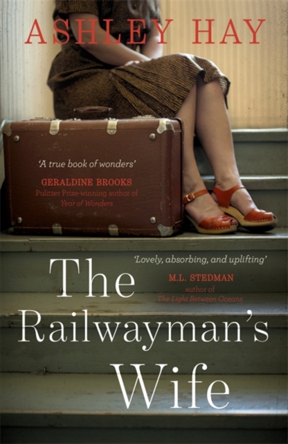 The Railwayman's Wife, Paperback / softback Book