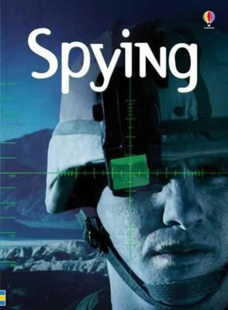 Beginners Plus Spying, Paperback / softback Book