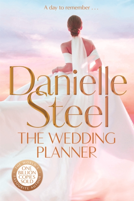 The Wedding Planner : A sparkling, captivating novel from the billion copy bestseller, Paperback / softback Book
