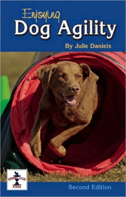 Enjoying Dog Agility, Paperback / softback Book