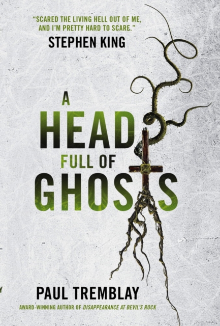 A Head Full of Ghosts, Paperback / softback Book