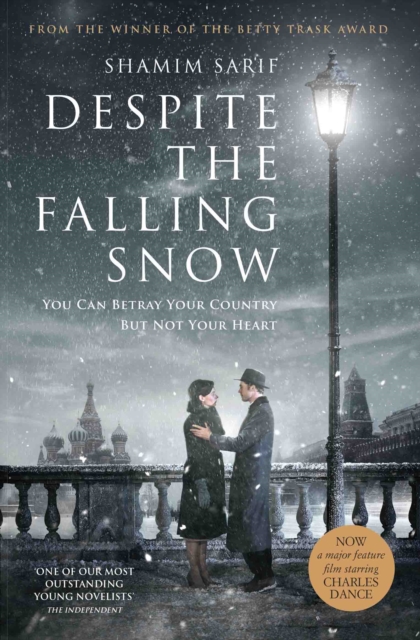 Despite the Falling Snow, Paperback / softback Book