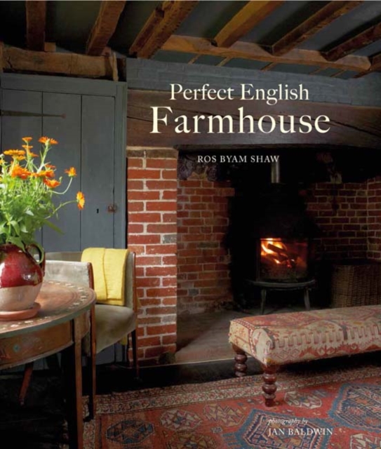Perfect English Farmhouse, Hardback Book