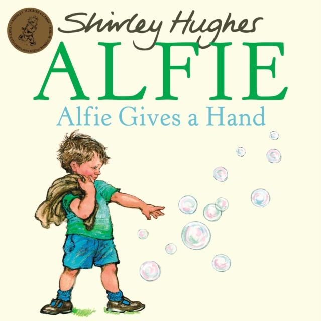 Alfie Gives A Hand, Paperback / softback Book