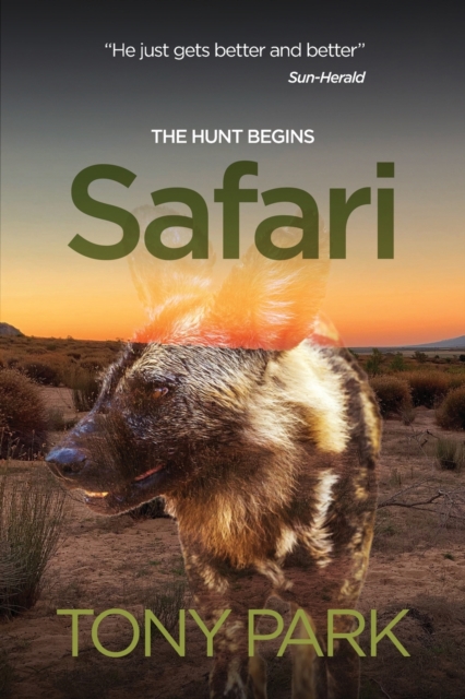 Safari, Paperback / softback Book