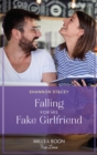 Falling For His Fake Girlfriend - eBook