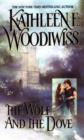 Wolf and the Dove - Kathleen E. Woodiwiss