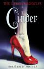 Cinder (The Lunar Chronicles Book 1) - eBook
