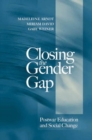 Closing the Gender Gap : Postwar Education and Social Change - Book