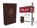 NKJV, Deluxe Reference Bible, Personal Size Giant Print, Leathersoft, Burgundy, Red Letter, Comfort Print : Holy Bible, New King James Version - Book