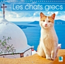 Les chats grecs 2019 : Des chats en vacances se prelassant au soleil, somnolant dans un restaurant, ou d'humeur caline sur la plage - Book