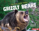 On the Hunt with Grizzly Bears - eBook