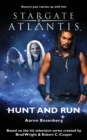Stargate Atlantis : Hunt and Run - Book