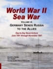 World War II Sea War, Vol 4 : Germany Sends Russia to the Allies - Book