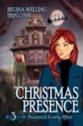 Christmas Presence (Large Print) : A Ghost Cozy Mystery Series - Book