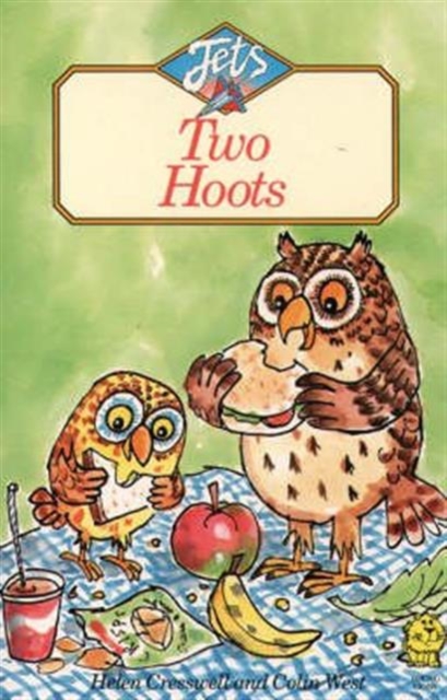 Two Hoots, Paperback / softback Book